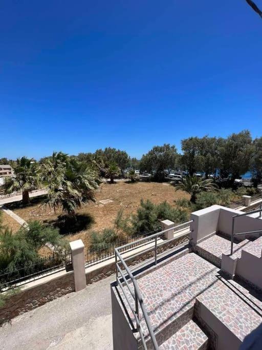 Beach Apartment Edem First Floor Perivolos  Exterior foto
