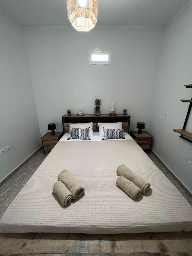 Beach Apartment Edem First Floor Perivolos  Exterior foto